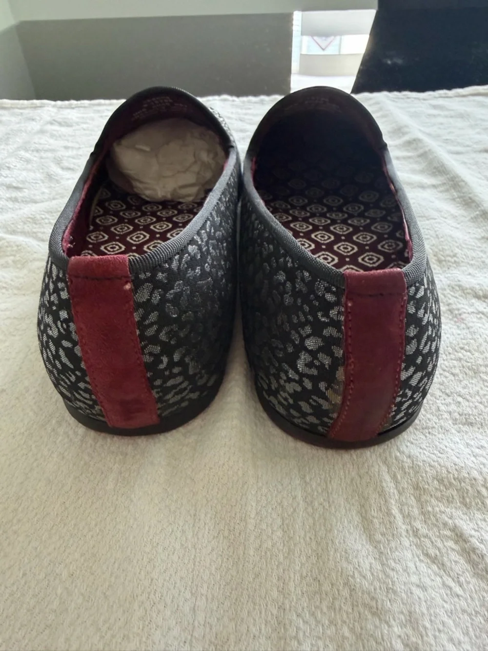 Ted Baker Black and Maroon Patterned Slip-On Loafers - Picture 7 of 8